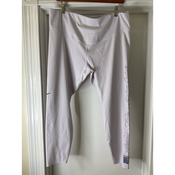 Nike Women's Recreation Club Gratitude Yoga Cropped Leggings Size 2X - Picture 1 of 7